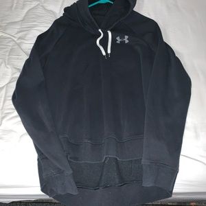 Under Armour Sweatshirt